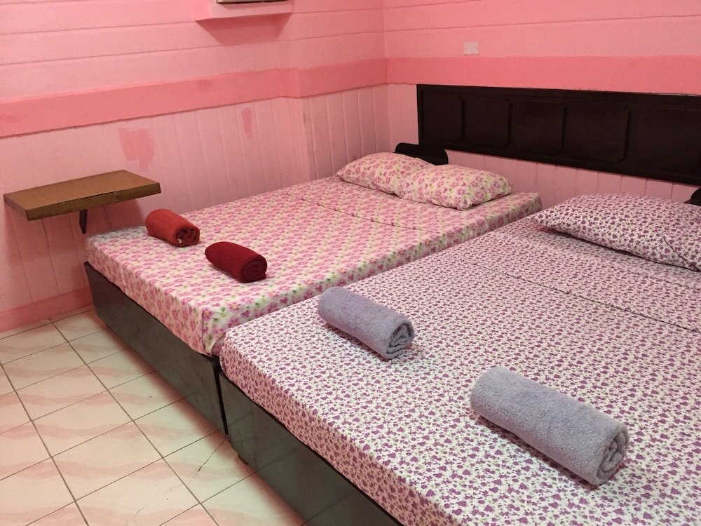 Фото Hayward Travel Inn