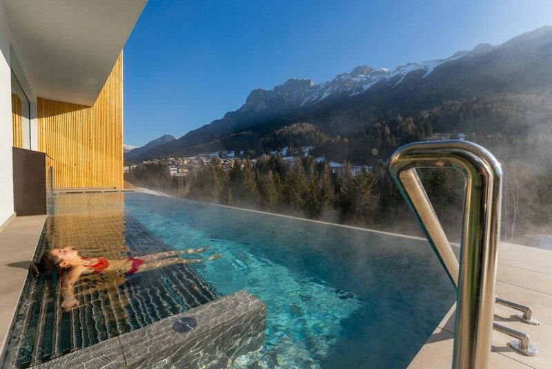 Гостиница Latemar Hotel Suites & SPA