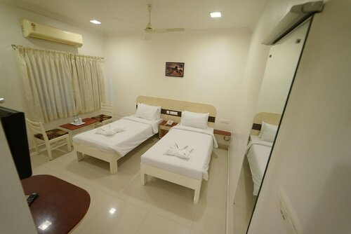 Гостиница Hotel Palmyra Grand Inn в Тирунелвели