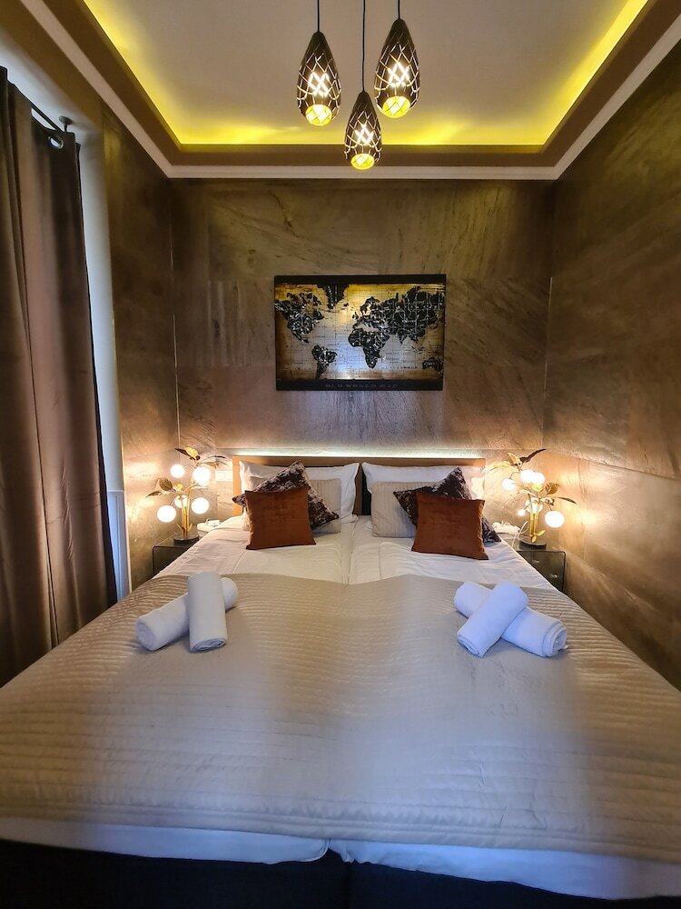 Фото Urban Boutique Hotel