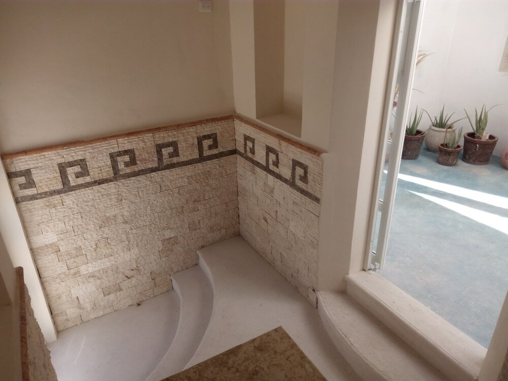 Фото Mayab Suites Hotel