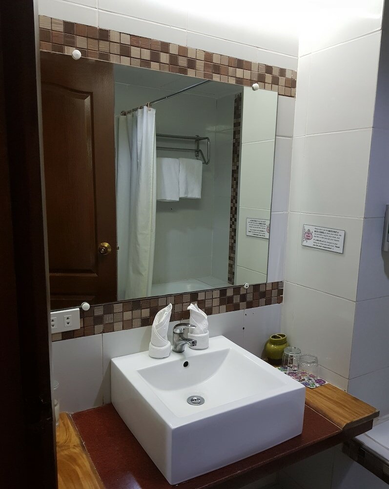 Фото Gap Plaza Hotel