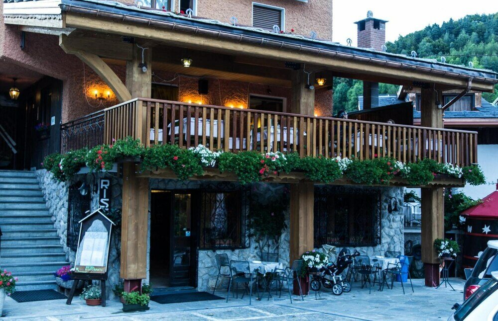 Фото Hotel Edelweiss