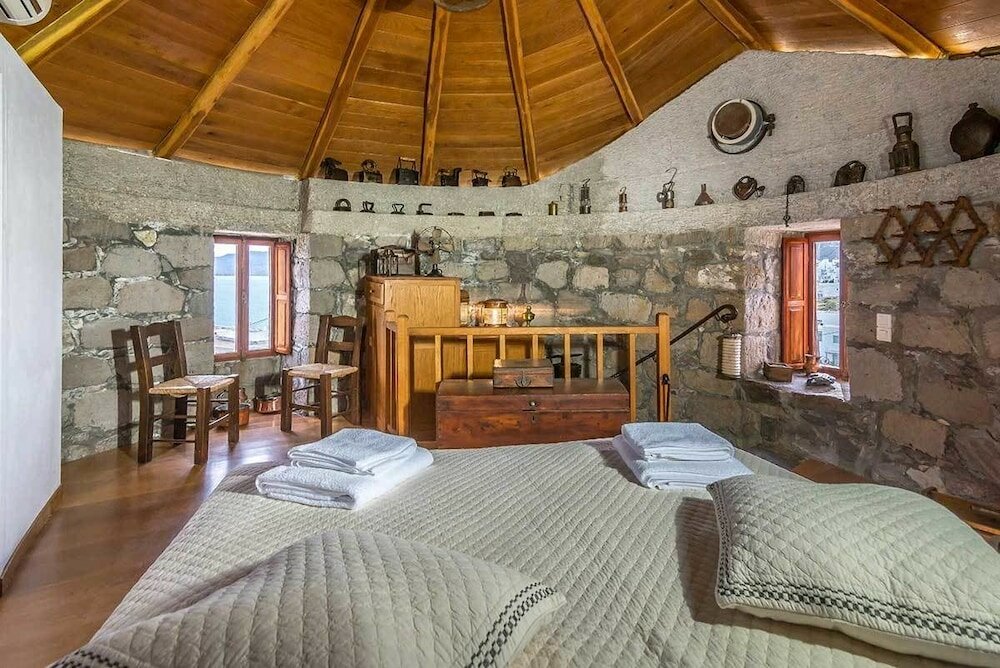 Фото The Windmill Adamas Sea View