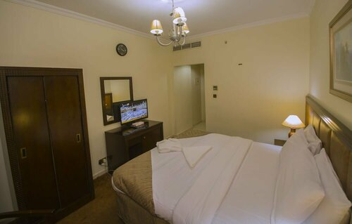Гостиница Anwar Al-Zahra Hotel в Медине