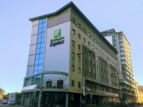 Гостиница Holiday Inn Express Gibraltar, an Ihg Hotel в Гибралтаре
