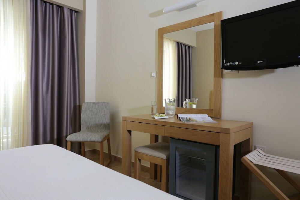 Фото Hotel Almira