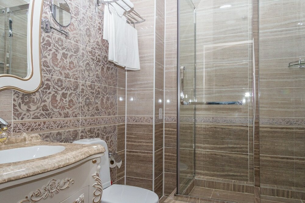 Фото Salut Hotel