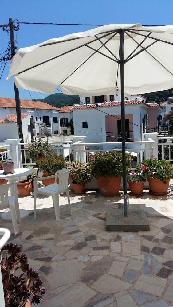 Фото Christina Pansion- Adults Only