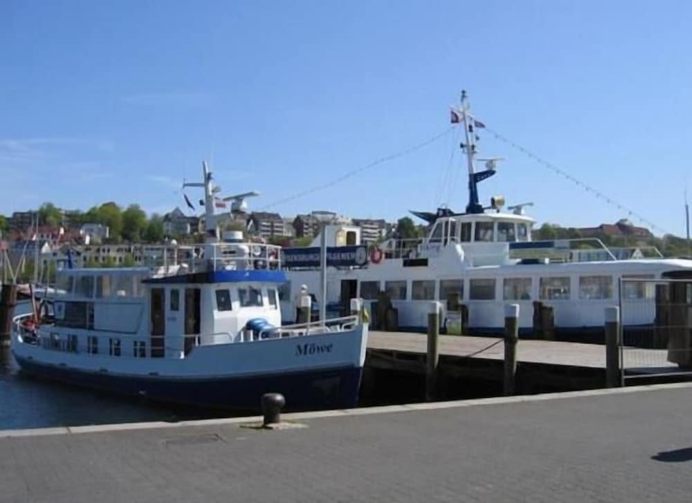 Фото Hotel Am Wasserturm