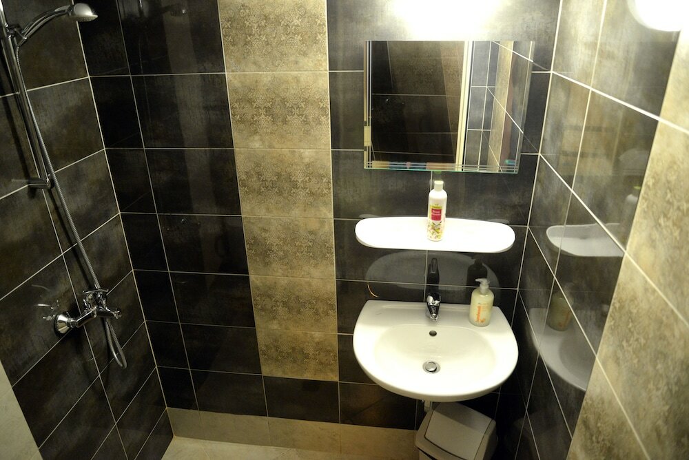 Фото The English Guest-House