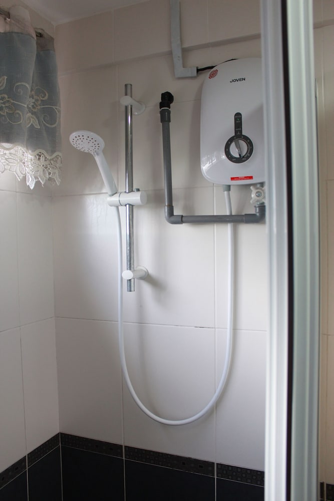 Фото Ideal Holiday Apartment Marina Court