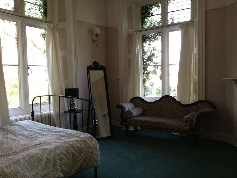 Фото The Gothic Mansion