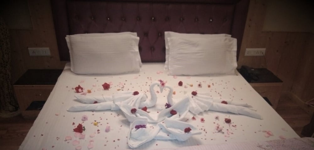 Фото Hotel Abshar