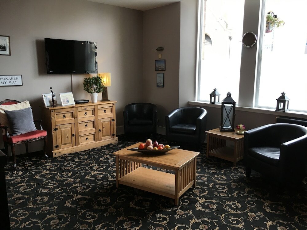 Фото George Hotel