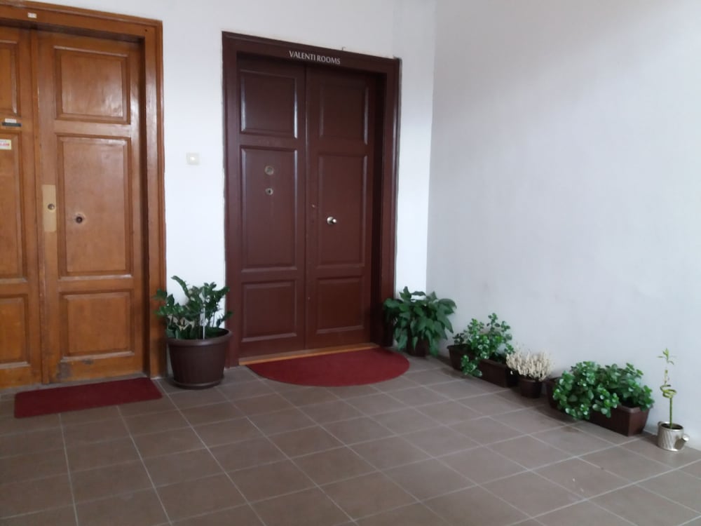 Фото Valenti Rooms