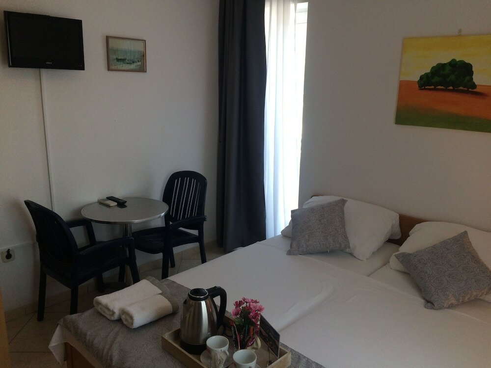 Фото Villa Menalo