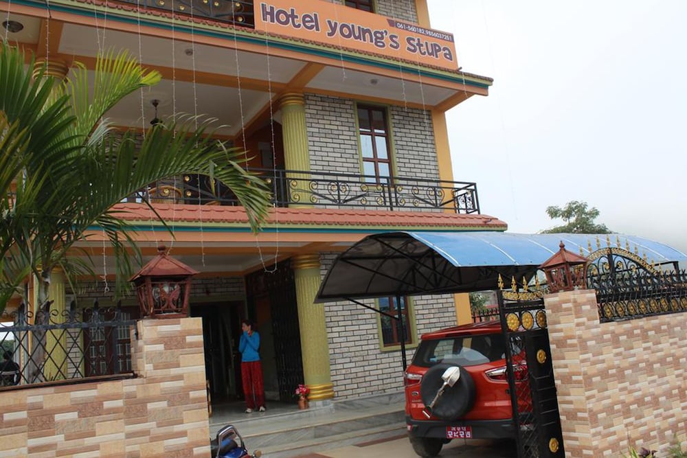 Фото отеля 1