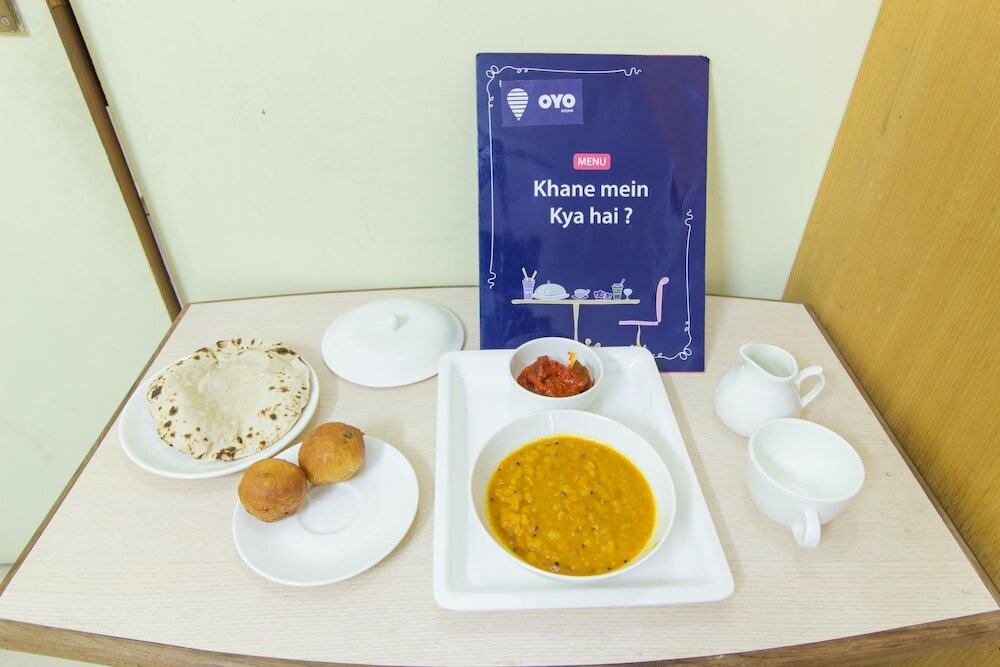 Фото Oyo 8932 Delight Inn Gachibowli