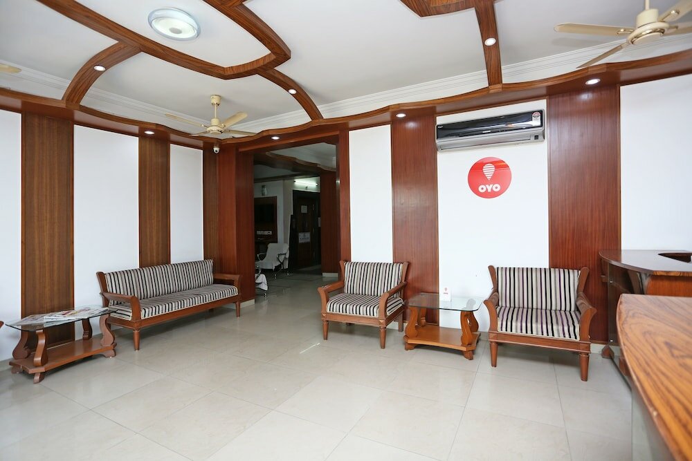Фото Oyo 8932 Delight Inn Gachibowli