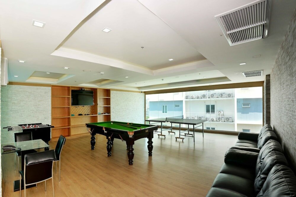 Фото Cosy Beach Condominium