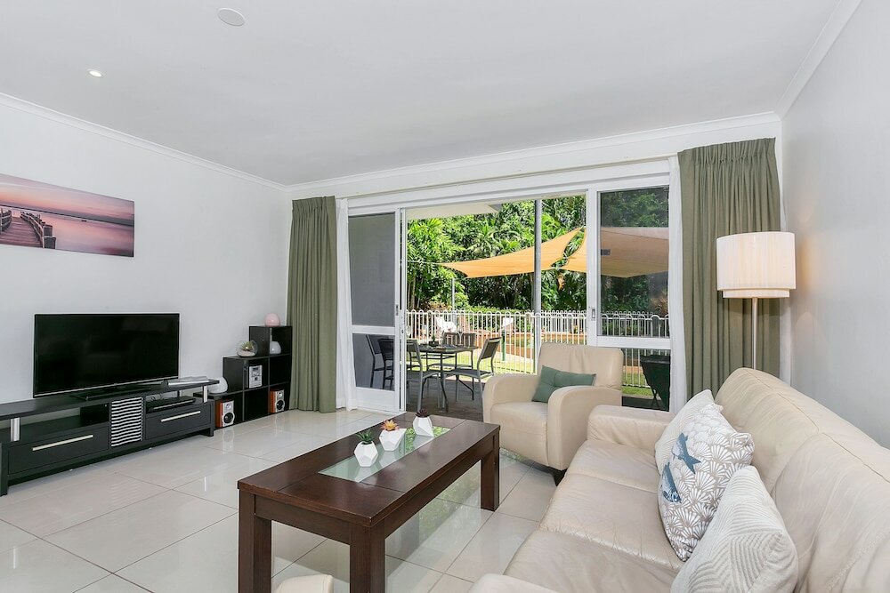 Фото Coral Coast Resort Apartment