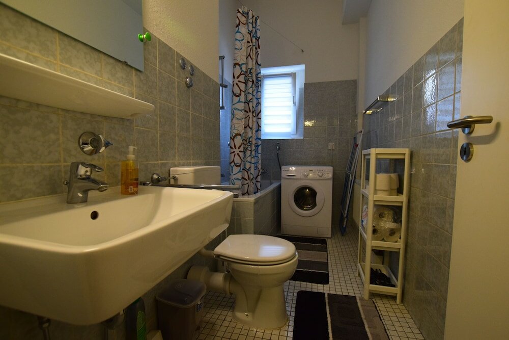 Фото Big 2 Room City Apartment