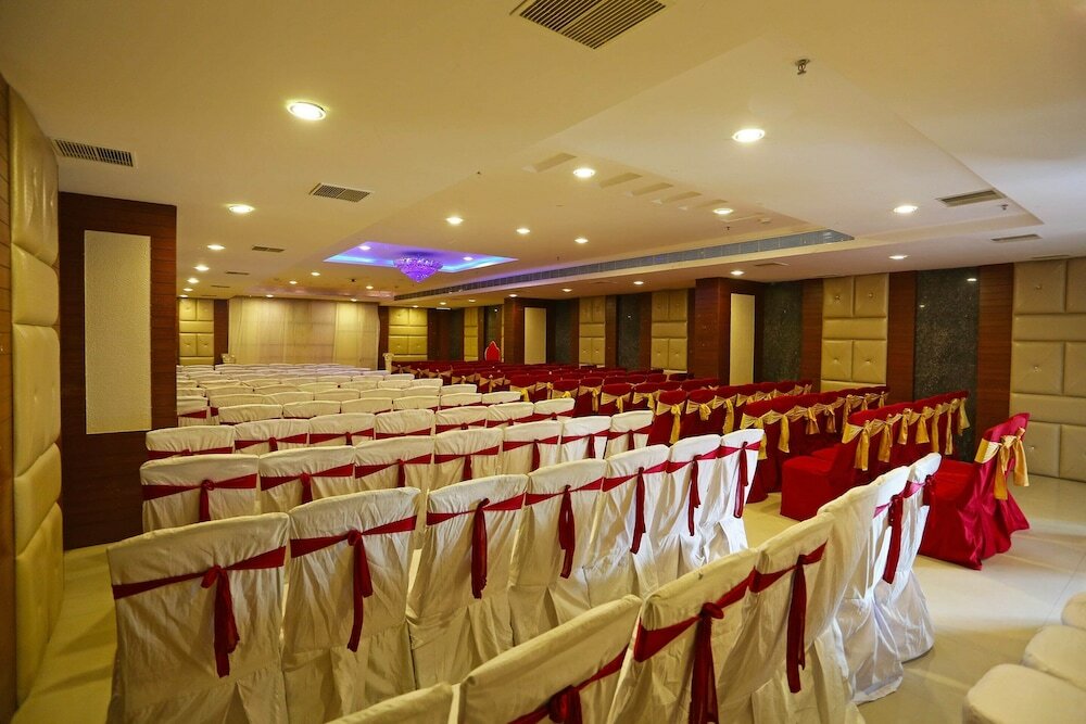 Фото Oyo 1405 Kbr Centre