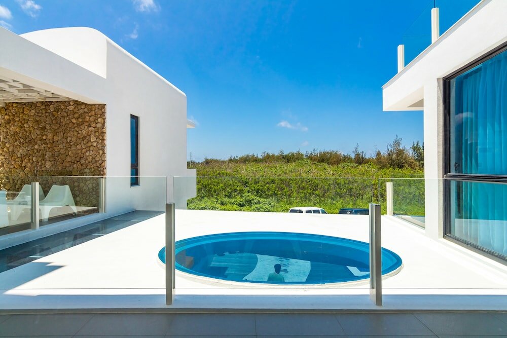 Фото Sun Palm B&b