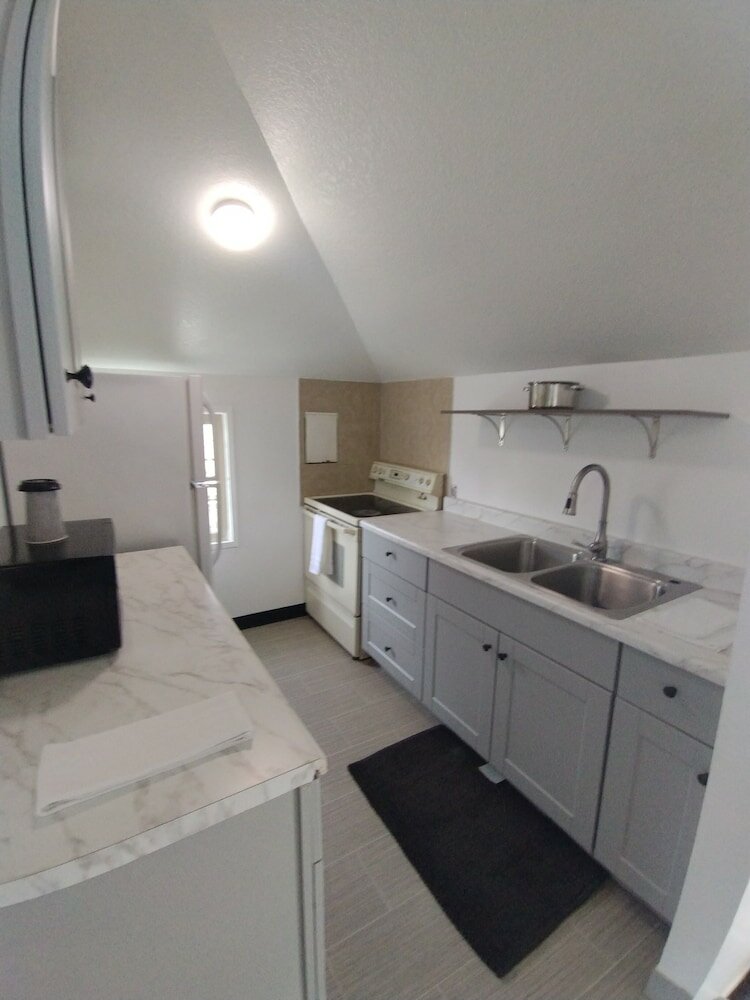 Фото Kings Row Inn