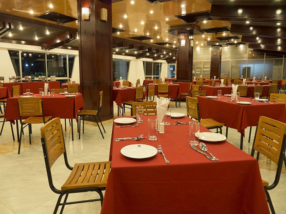 Фото Inani Royal Resort