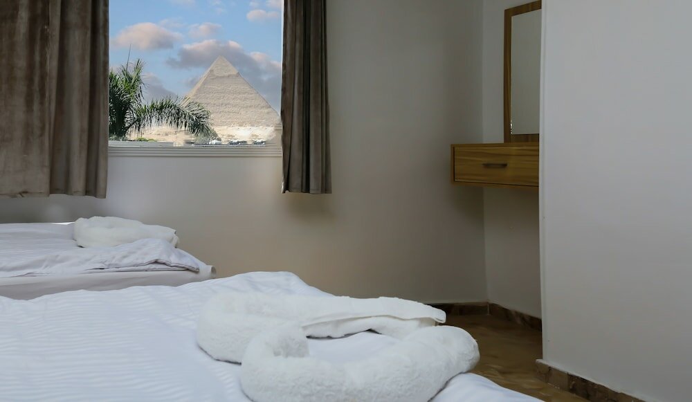 Фото Makadi Pyramids View