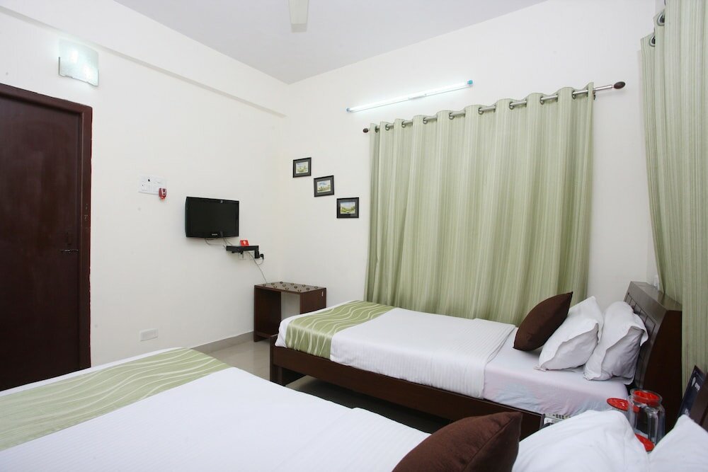 Фото Oyo 10130 Felicity Inn Nungambakkam