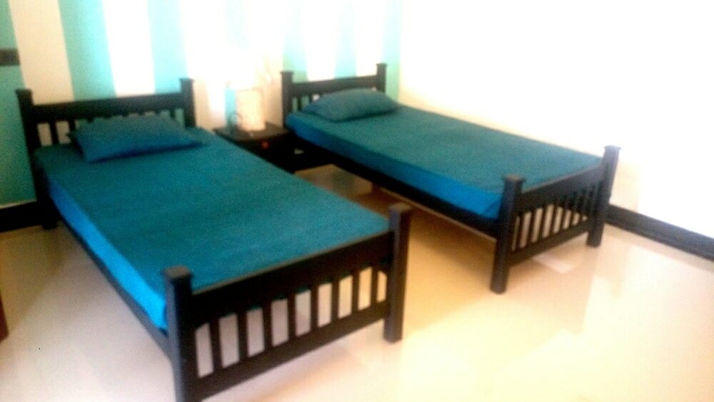 Фото Layathraa Lake View Resort