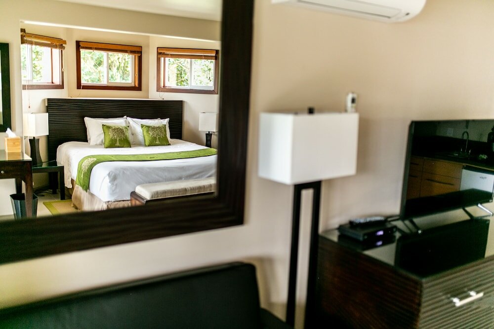 Фото Hilo Beach House Inn