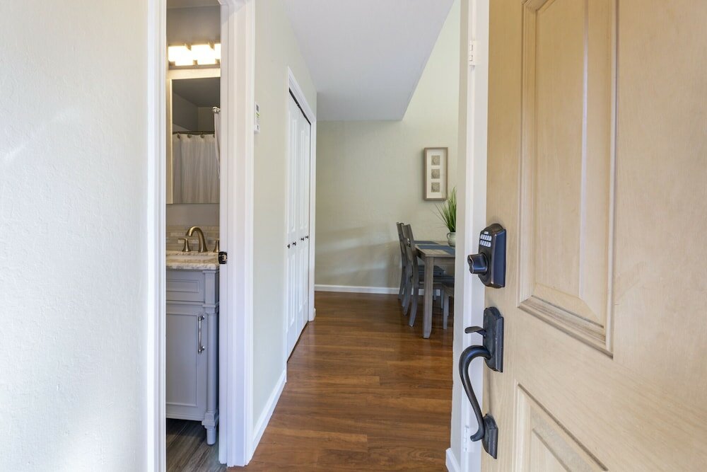 Фото Marbella Lane Duplex San Jose