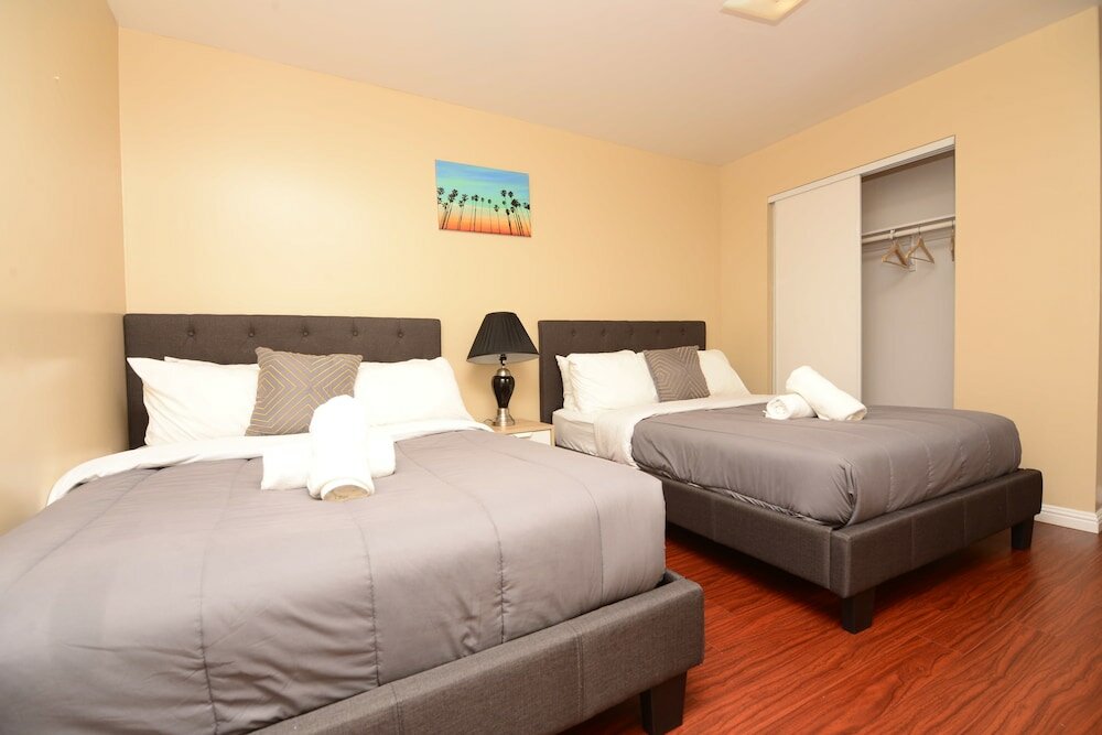 Фото Hollywood Luxury Double bedrooms