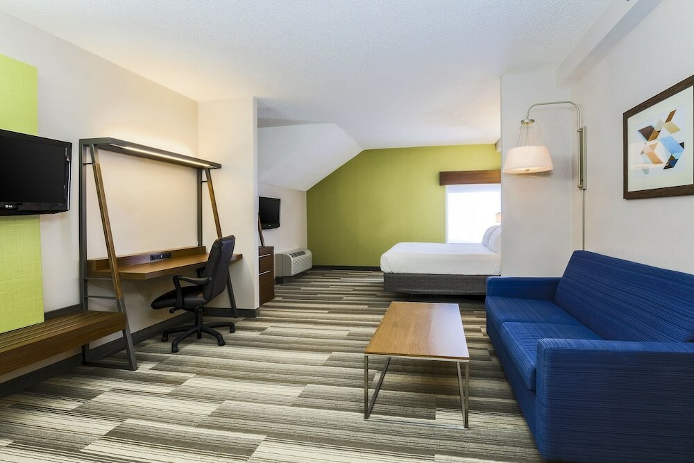 Фото Holiday Inn Express Philadelphia Ne - Langhorne, an Ihg Hotel