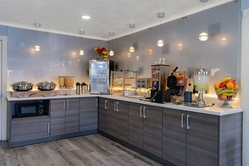 Гостиница The Orchard Hotel в Юкайа