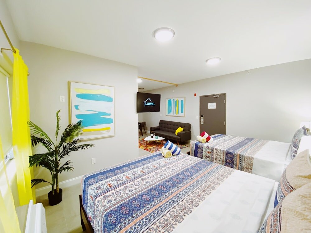 Фото Miami International by Lowkl