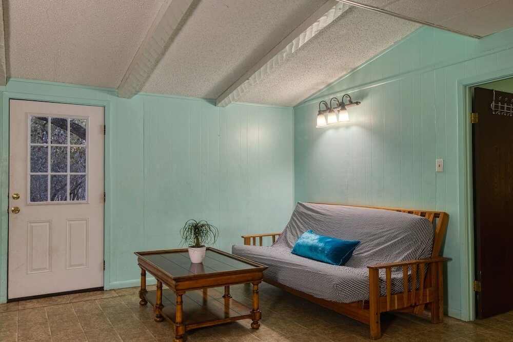 Фото Frio River Cabins