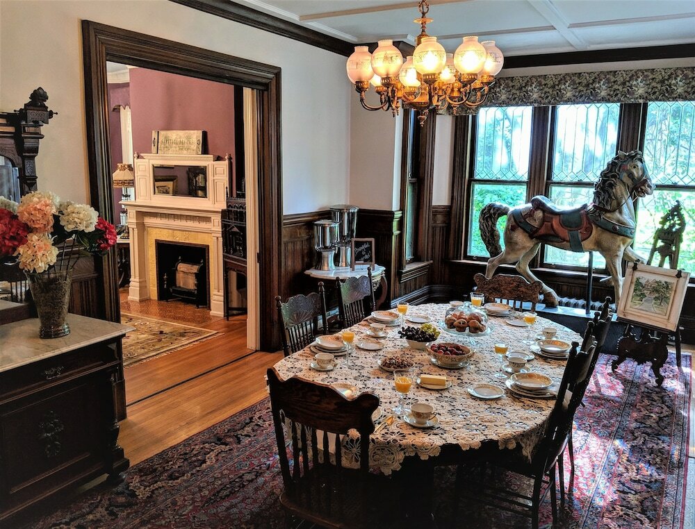 Фото Saratoga Dreams B&b