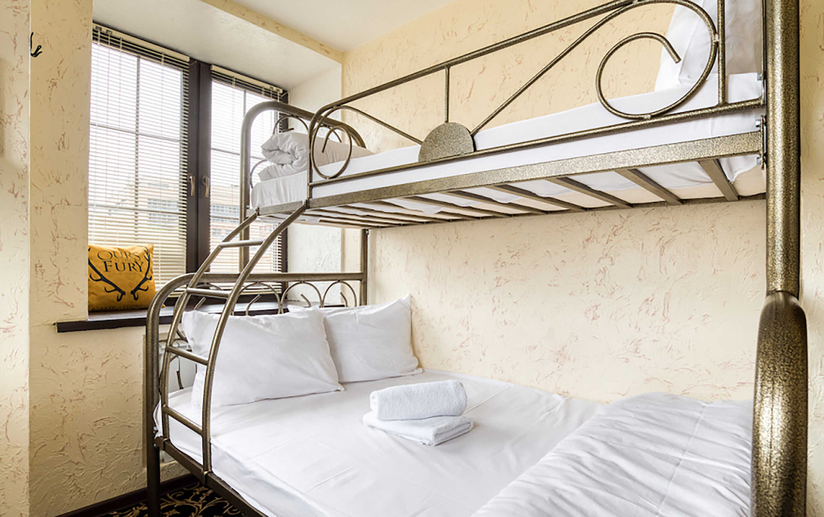 Фото Винтерфелл Курский вокзал