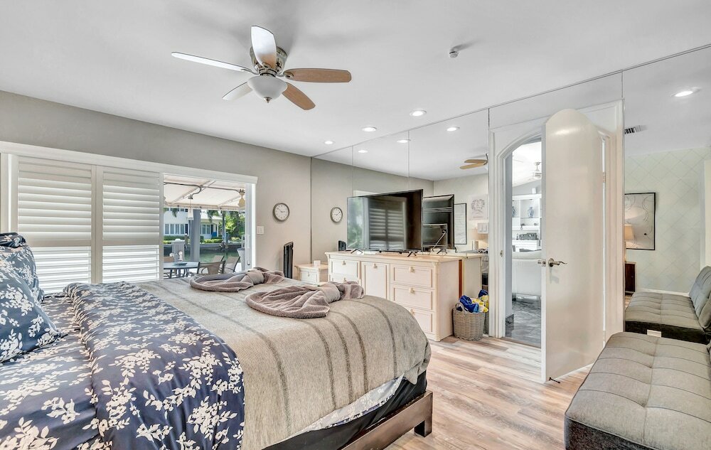 Фото Casa Flamingo Intracoastal Heated Pool