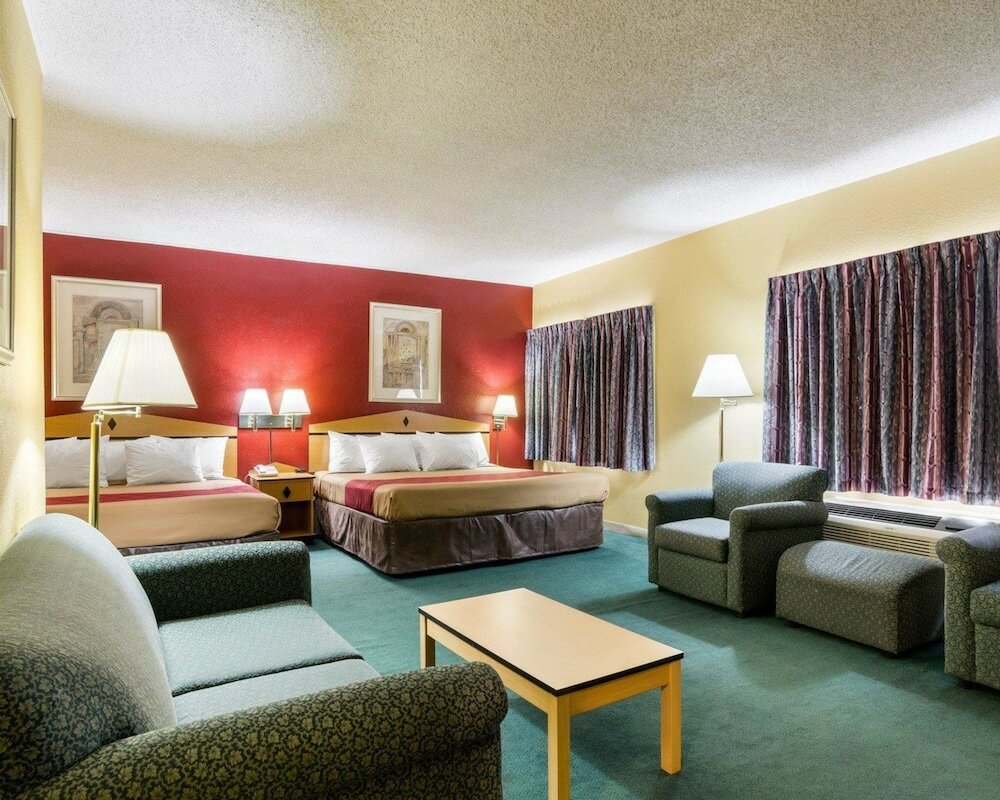 Фото Meadow Acres Inn