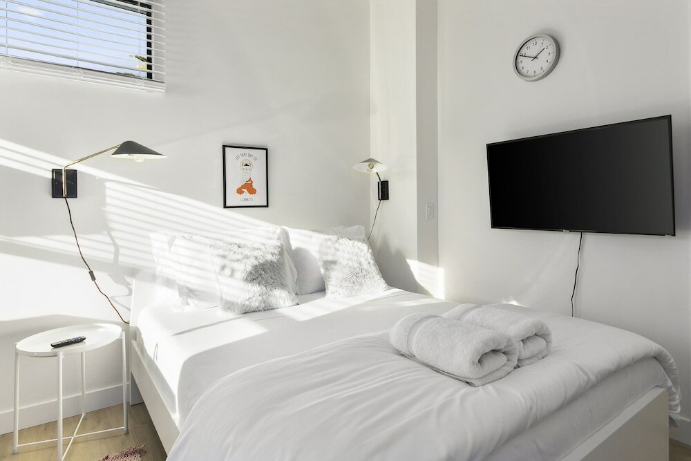 Фото Primo Old Town Location with Heated Pool