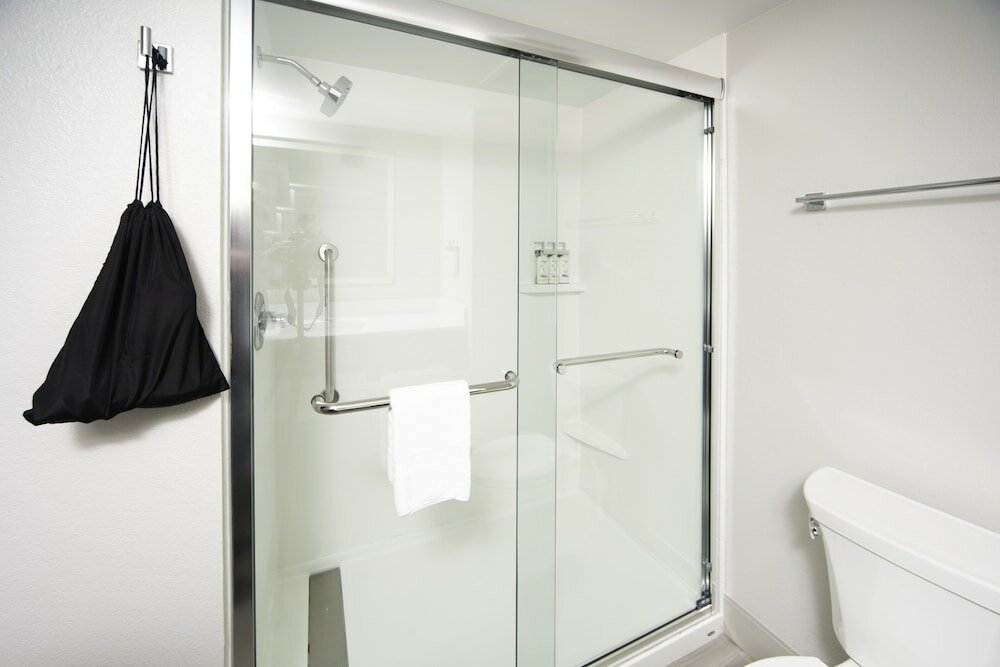 Фото Holiday Inn Express Hotel & Suites Atlanta Johns Creek, an Ihg Hotel