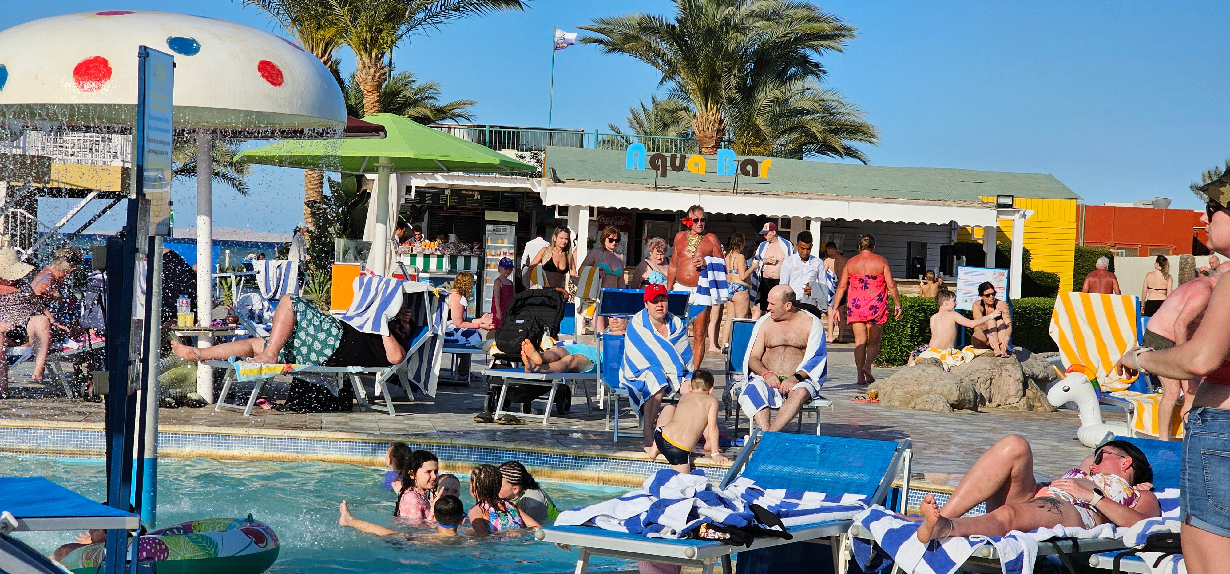 Фото Titanic Beach