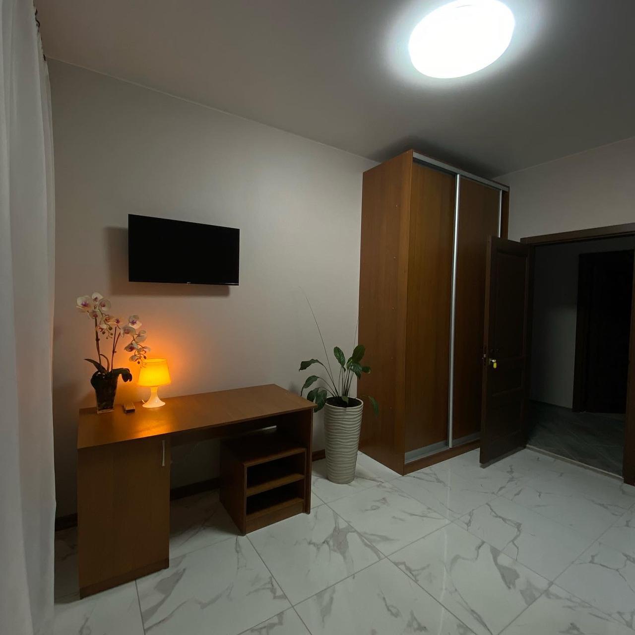 Фото Бирюзовый