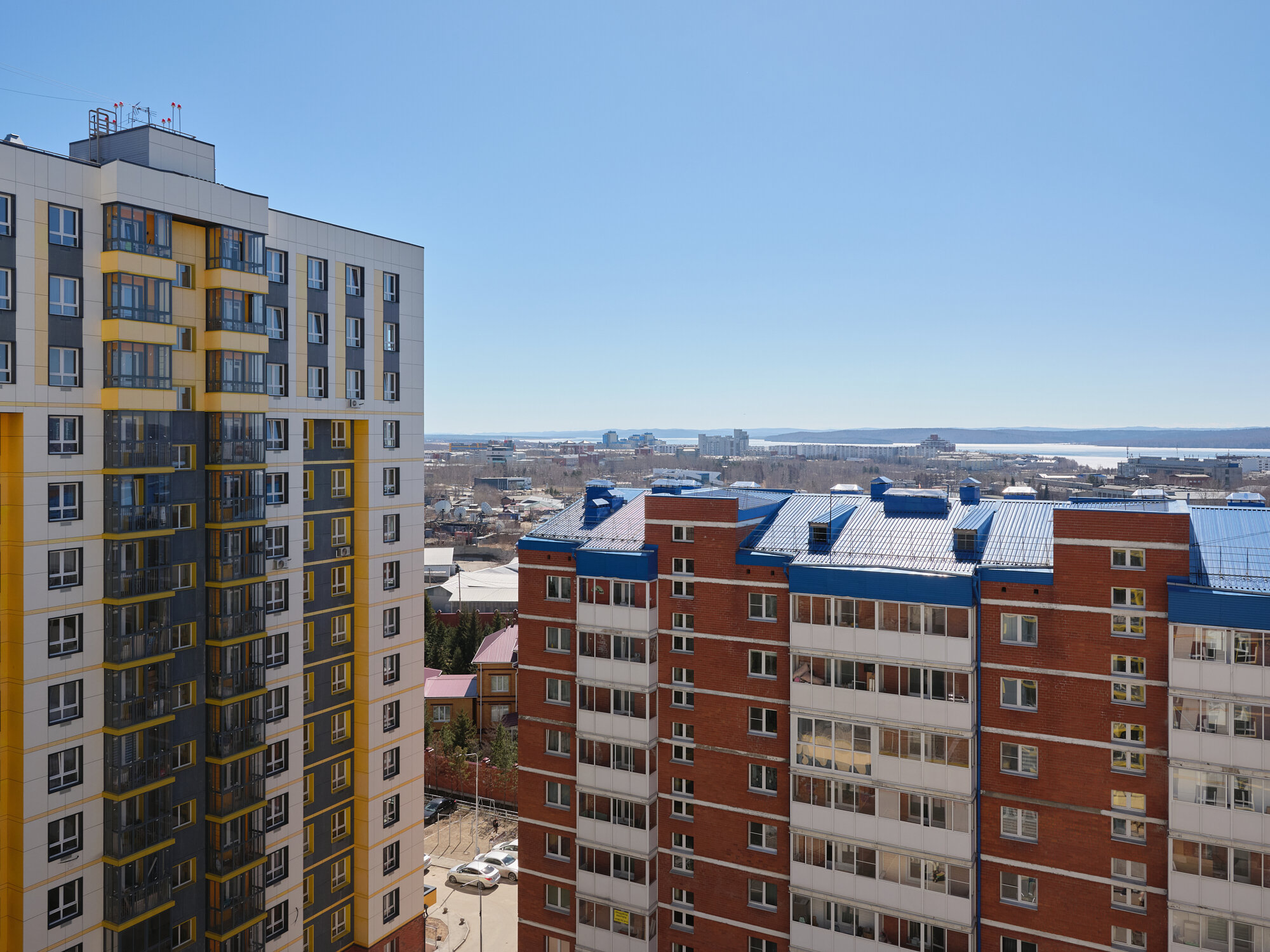 Фото Рас Апарт